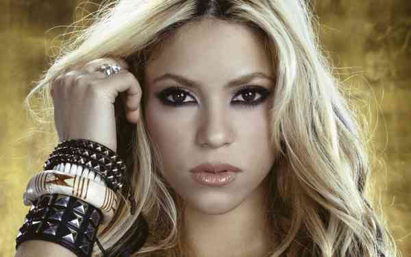 Así luce Shakira a ocho meses de haber sido madre