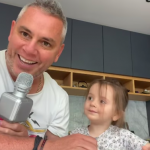 “Definitivamente me cambiaron la vida”: José Miguel Viñuela le dedica conmovedor mensaje a sus pequeñas hijas