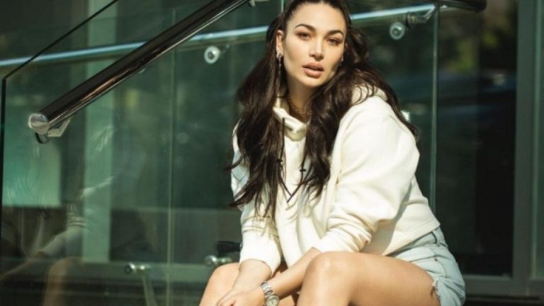 «Con el mejor regalo»: Lisandra Silva se luce con su pancita de embarazo en vísperas de navidad