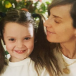 «Mi niña»: Diana Bolocco comparte tiernas imágenes junto a su pequeña hija