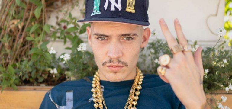 ¡Otro corte!:  Marcianeke sorprende a sus seguidores con nuevo tatuaje