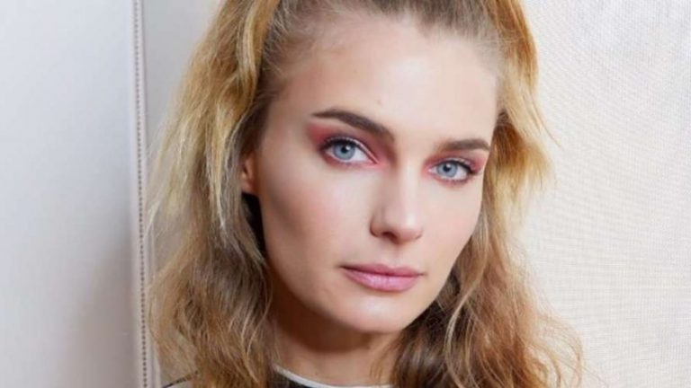 Aseguran que Josefina Montané estaría saliendo con guapo compañero del elenco de “Amar Profundo”