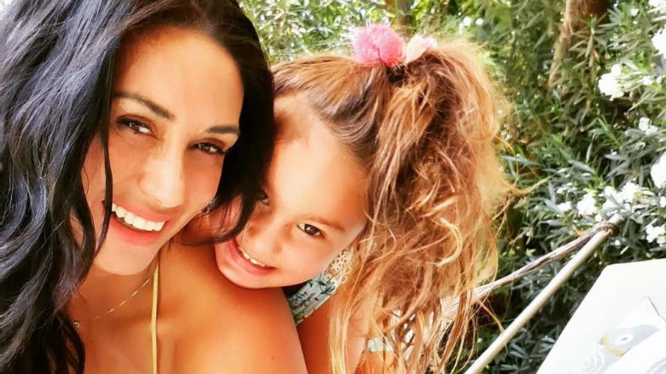 “Kiss and go”: Pamela Díaz camparte el especial primer día de clases de su hija Pascuala