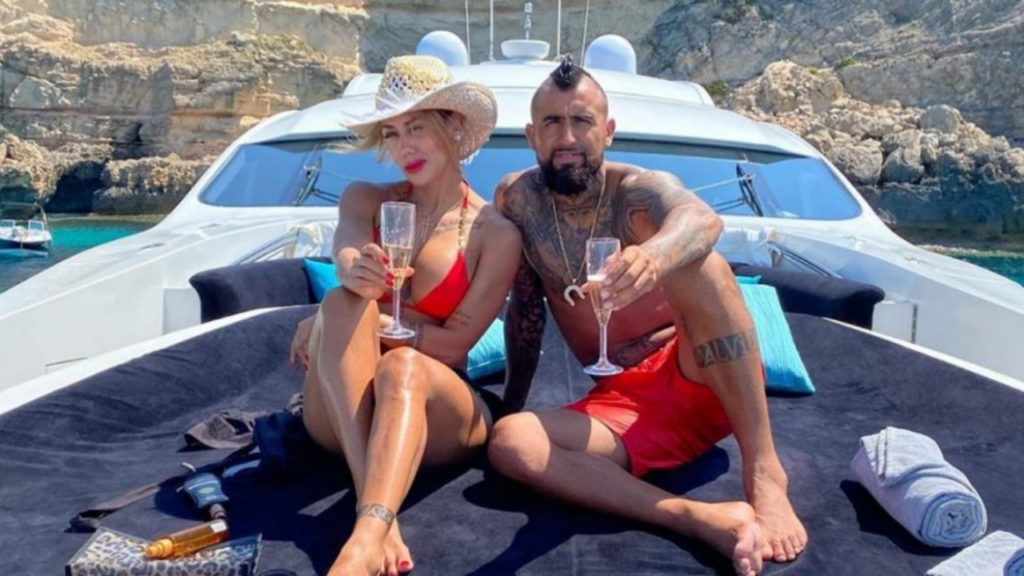 ¡Se pasó! Sonia Isaza enloqueció a Arturo Vidal con atrevida fotografía