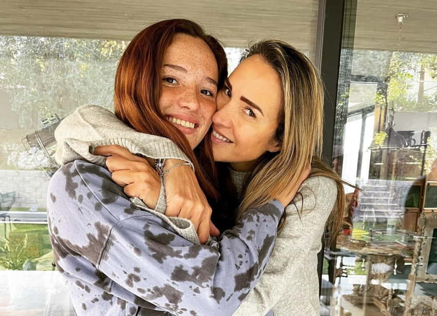  Tras polémica, Angélica Castro dedica sentido mensaje a su hija Laura en su cumpleaños