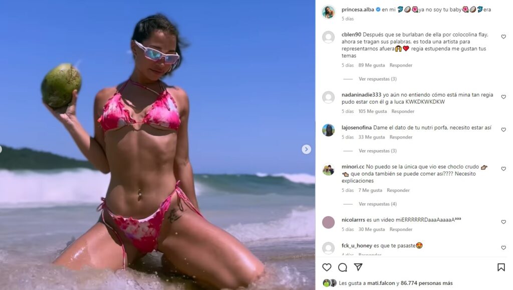 aa 1 La cantante conquistó a sus seguidores con las nuevas fotos que compartió de sus vacaciones.