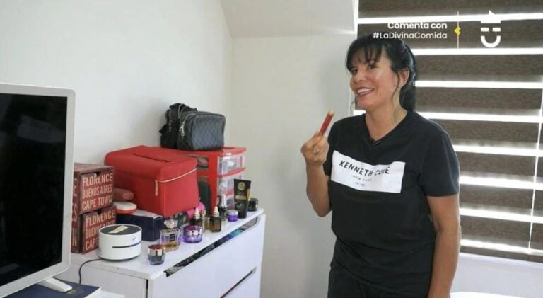 Llamó la atención su cuadro con desnudos: Está es la espectacular casa de Anita Alvarado que mostró en La Divina Comida