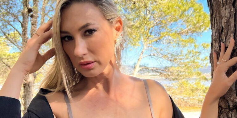 La difícil pérdida que enlutó a Andrea Dellacasa: “No tengo palabras para describir el dolor que estoy sintiendo..." 1 La difícil pérdida que enlutó a Andrea Dellacasa: “No tengo palabras para describir el dolor que estoy sintiendo..."