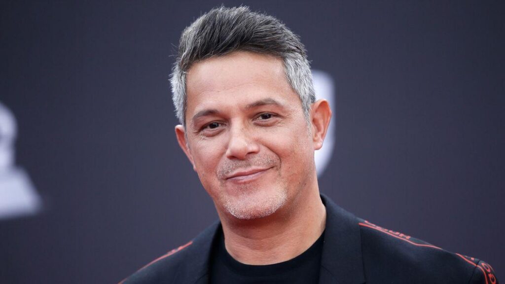 Alejandro Sanz tiene a millones de personas preocupadas tras compartir una llamativa publicación en su Twitter.