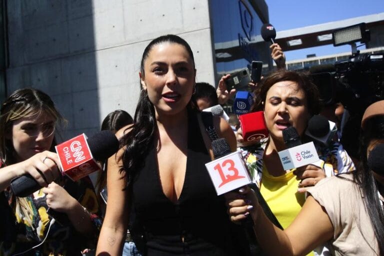 ¡El «Mago» no la puede creer! Daniela Aránguiz irá a juicio ante Maite Orsini y su hija mayor con Jorge Valdivia será una testigo clave