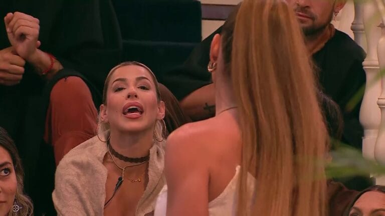 “Te operaste para parecerte a mi” Gala Caldirola y Oriana Marzoli protagonizan polémica discusión