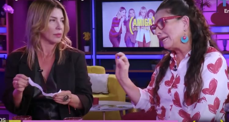 pancha merino pepi 750x400 1 Una intensa discusión se vivió recientemente en el programa de TV+ entre Francisca Merino y Pepi Velasco, cuando la panelista lanzó sin filtro una polémica frase: «Es que eres muy resentida. Si no te lo sacas, vas a ser pobre toda la vida». Sus palabras encendieron de inmediato la tensión en pantalla.
