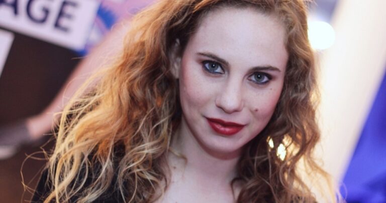 «Como pasa el tiempo» A 10 años de su interpretación en «Papá a la deriva»: Así luce hoy la actriz Li Fridman