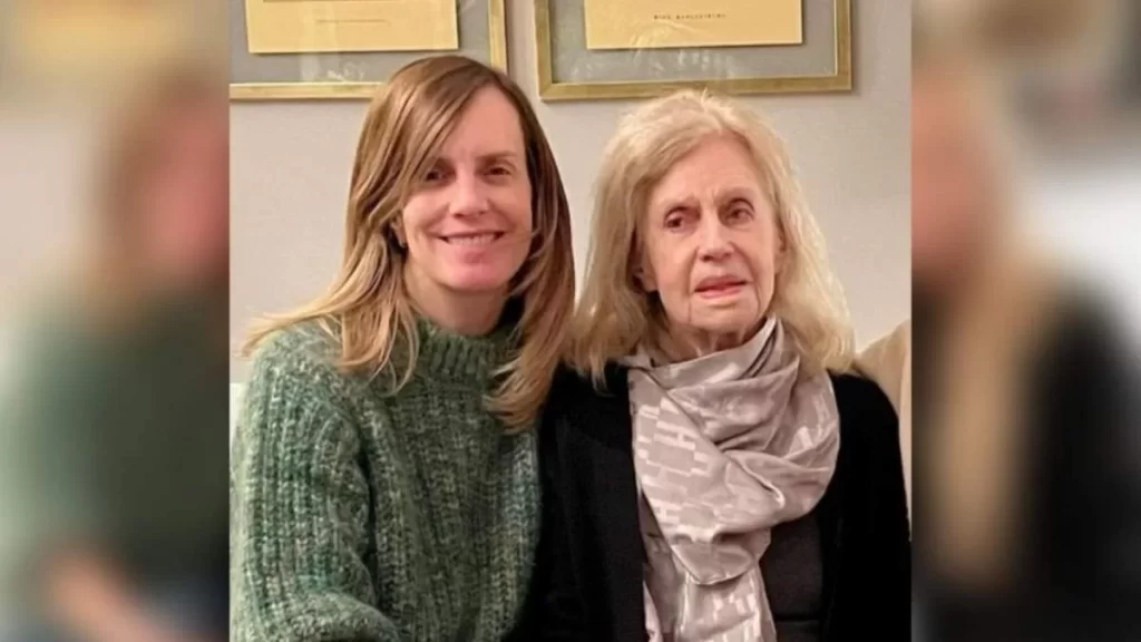 diana bolocco madre jpg Diana Bolocco se refirió públicamente al difícil panorama de salud que enfrenta su familia, marcado por el diagnóstico de cáncer de su madre, Rose Marie Fonck, quien actualmente tiene 90 años.