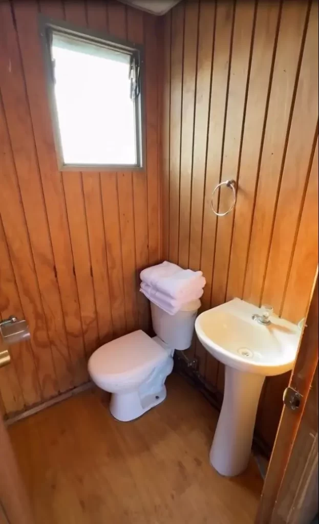 casa2 Su testimonio en “Mucho Gusto” conmovió al país y motivó el apoyo de su empleador, que le otorgó un hogar transitorio mientras avanza la reconstrucción.