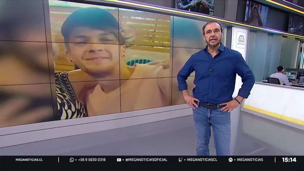 mega perdida El periodista cerró Meganoticias Alerta con un emotivo homenaje a Cristián Fernández Cuevas, sonidista de 27 años, cuya repentina muerte golpeó profundamente al equipo del canal.