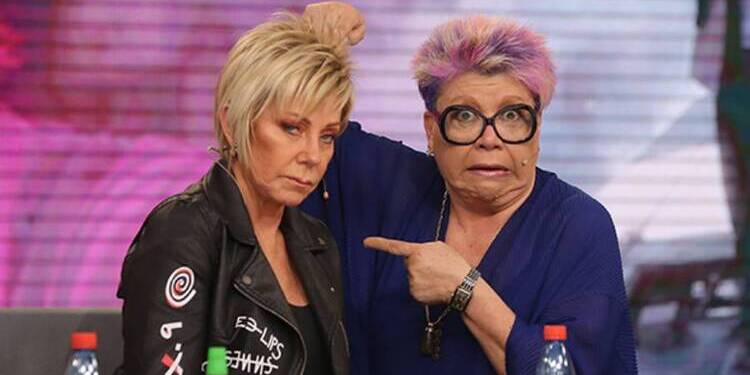 raca La polémica figura de la televisión chilena salió al paso de versiones que hablaban de un distanciamiento con su colega Raquel Argandoña, desmintiendo categóricamente cualquier conflicto entre ambas.