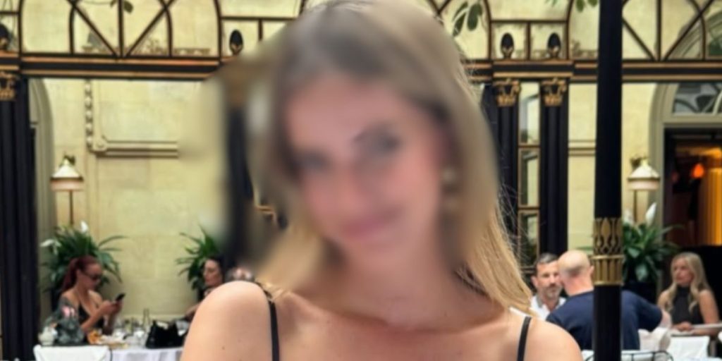 Miniatura web 88 Una conocida animadora de televisión habría terminado su romance tras meses de bajo perfil, y los indicios digitales no pasaron desapercibidos.