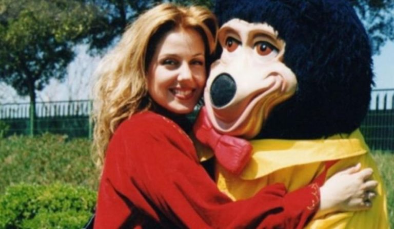 ¿Quién es Carol Kresse? La recordada «Tía Carol» de Mundomágico que marcó a toda una generación