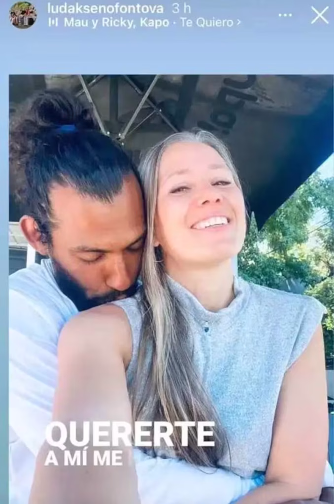 QOQWXNCJ4BBT5MJXCZOOVFKXBU El círculo se cerró definitivamente para una de las parejas más emblemáticas de la farándula chilena. A casi un año de que Álvaro Ballero y Ludmila Ksenofontova sacudieran los medios al anunciar el fin de su matrimonio de casi dos décadas, la patinadora rusa decidió dar el paso final para dejar el pasado atrás. A través de sus redes sociales, Ludmila sorprendió a sus seguidores al presentar oficialmente al hombre que hoy ocupa su corazón, confirmando que la soltería es parte del ayer.
