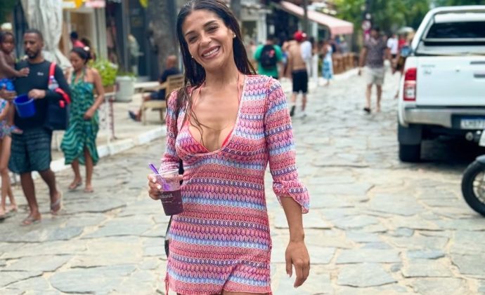 kathy orellana 690x421 1 Una profunda preocupación concita el estado de salud de la intérprete nacional y exfigura del programa de talentos Rojo, Fama Contra Fama, Katherine Orellana.