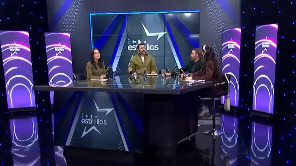 ¡Se supo todo! Revelan nuevo romance de Roberto Cox: “Él la ha buscado toda la vida” 2 roberto cox 1 1024x576 1 En Zona de Estrellas aseguraron que el periodista de Chilevisión estaría viviendo un nuevo acercamiento amoroso, a meses de ser vinculado con Maite Orsini y tras la polémica que enfrentó con una expareja.