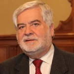 Luto en el periodismo chileno: muere a los 76 años histórico director de revista y Premio Nacional 10 Luto en el periodismo chileno: muere a los 76 años histórico director de revista y Premio Nacional